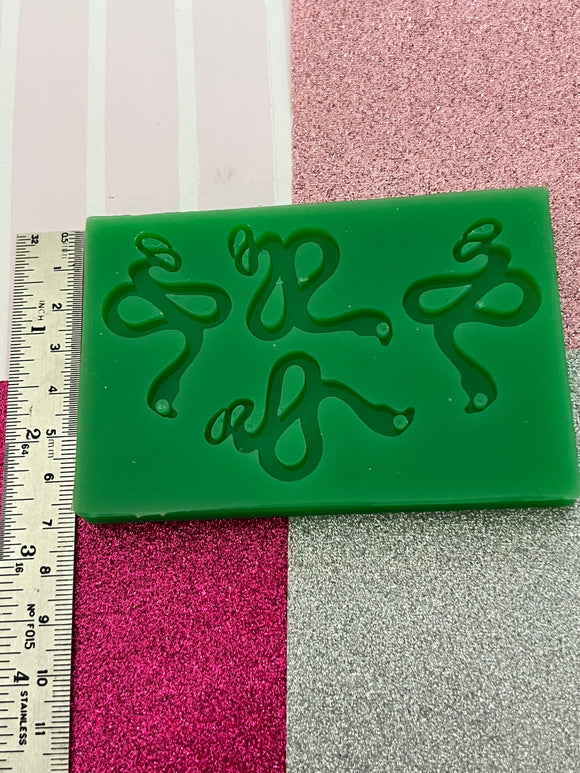 Grade A Snake mould