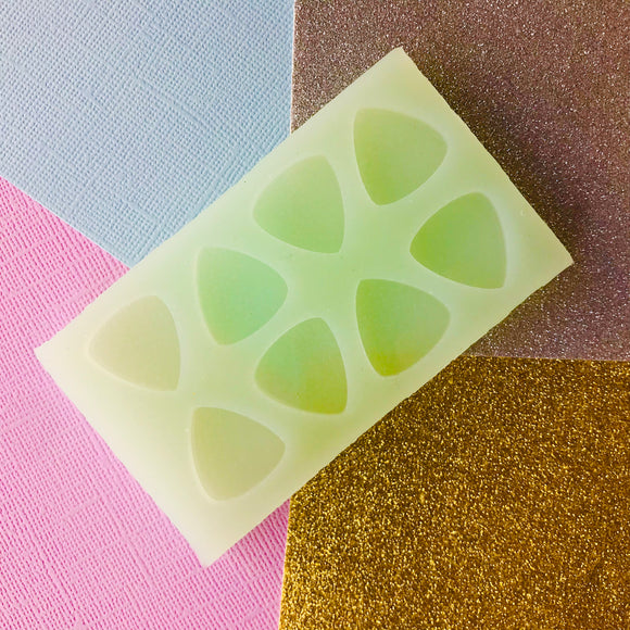 Organic Stud Triangle Silicone Mould